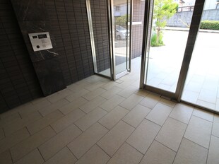 Ｙｓ　Ｃｏｕｒｔ千里山の物件外観写真